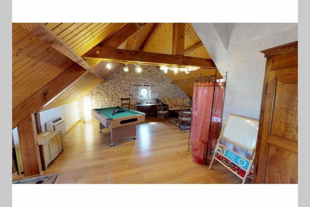 La Grange De Salvaneix Gite Pour 15 Personnes 7 Chambres Avec 6 Sdb-6Wc Sarran Exterior photo
