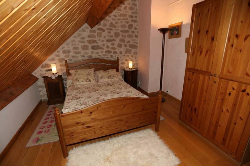 La Grange De Salvaneix Gite Pour 15 Personnes 7 Chambres Avec 6 Sdb-6Wc Sarran Exterior photo