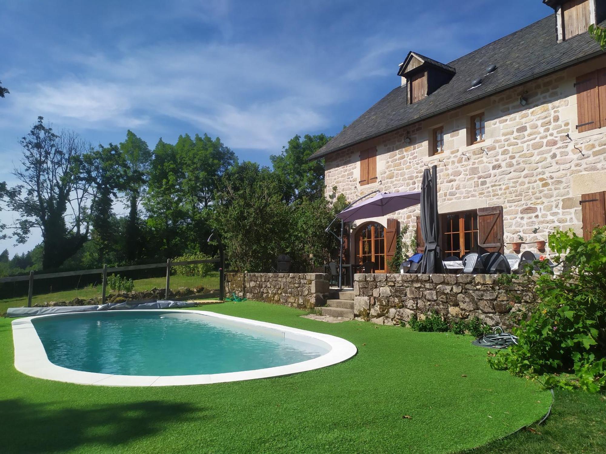 La Grange De Salvaneix Gite Pour 15 Personnes 7 Chambres Avec 6 Sdb-6Wc Sarran Exterior photo